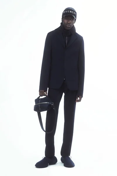 Look 17